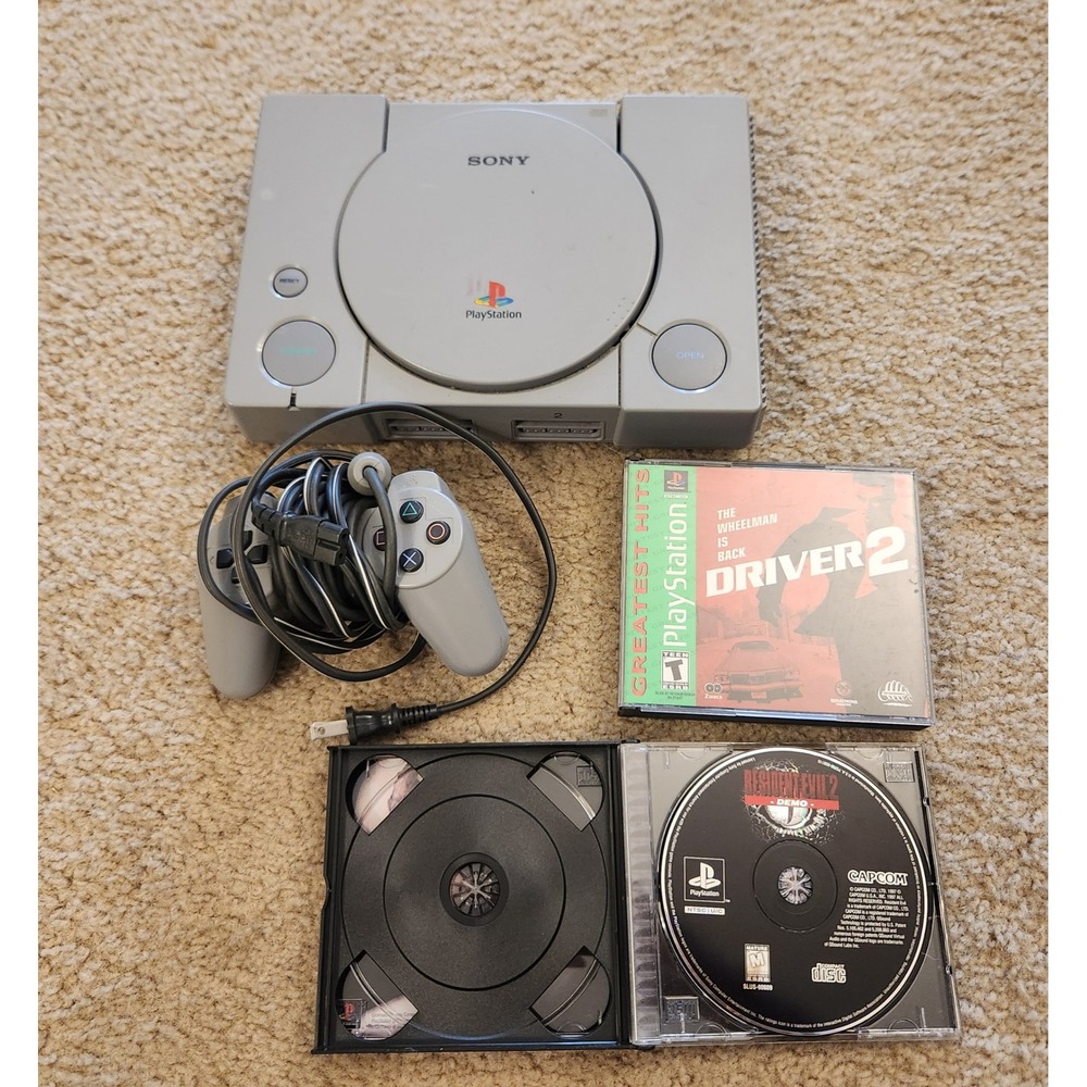 Sony PlayStation PS1 Console Bundle Controller Driver 2 Resident Evil 2 Demo